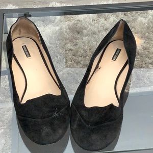 Giorgio Armani black suede flats 41.5